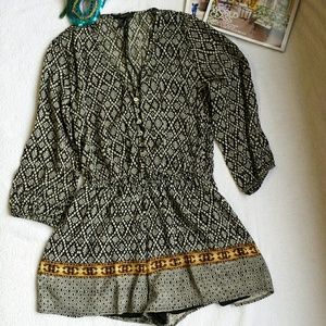 Forever21 Boho Chic Style Romper Size Medium